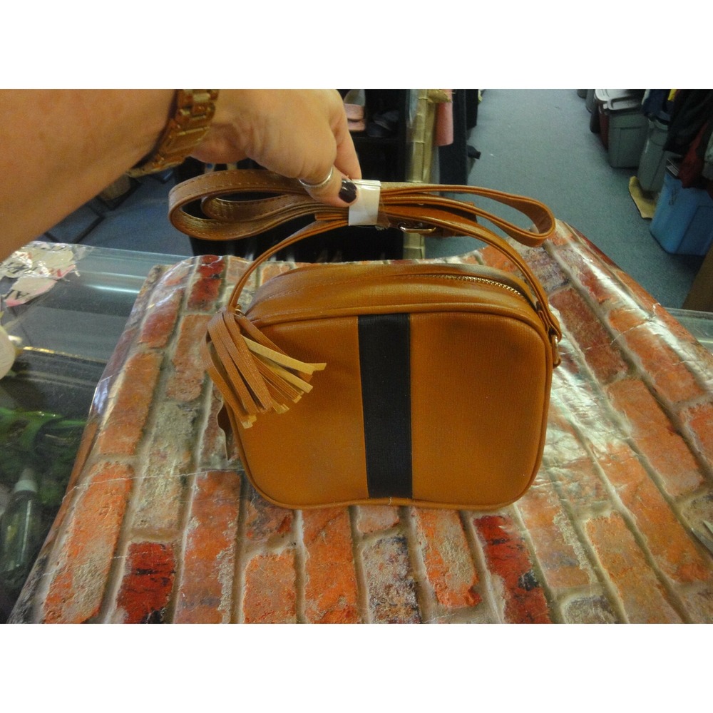 Unbranded VEGAN small purse handbag brown and black.tassle zipper shoulder strap